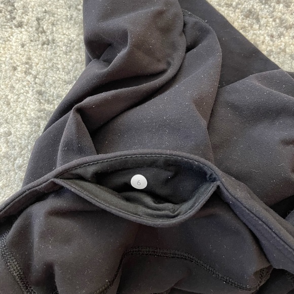 Lululemon Wunder Under - Picture 8 of 8